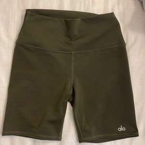 Alo Yoga Biker Shorts